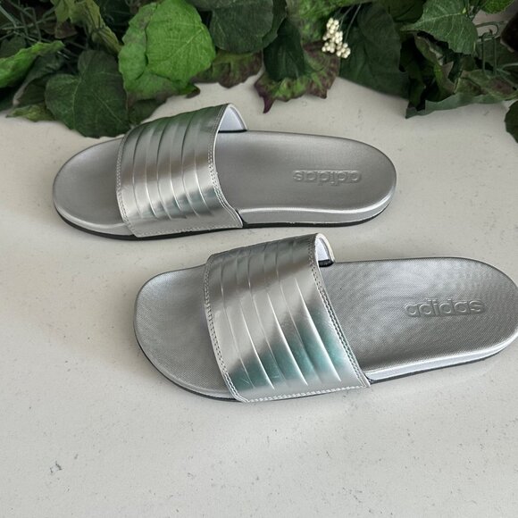 Adidas Womens Silver Metallic Slide Sandals Size 8 - Picture 2 of 8